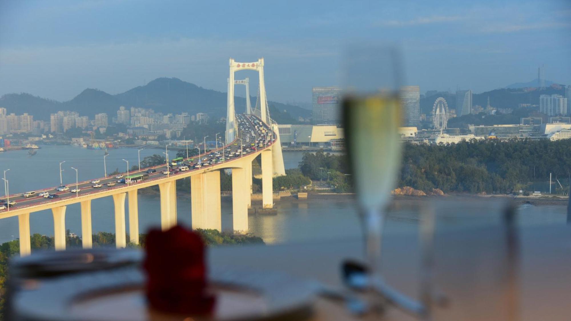 Hualuxe Xiamen Haicang Habour View Extérieur photo